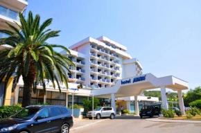 CORPUS B - Hotel Albatros